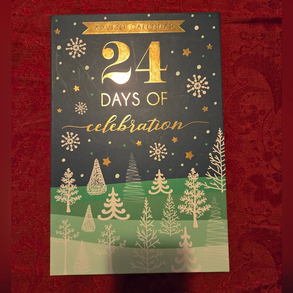 Festive Advent Calendar with Gold Accents